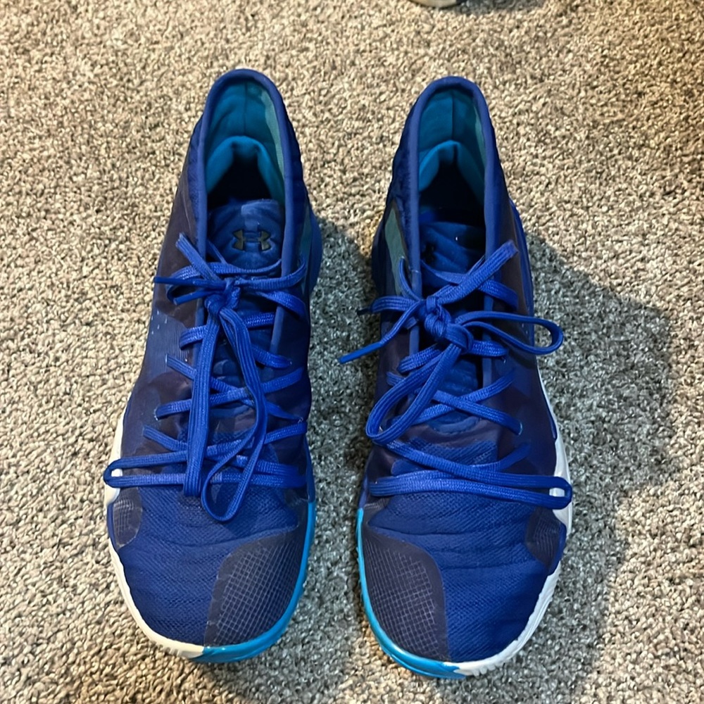 Under Armour Basketball Shoes
